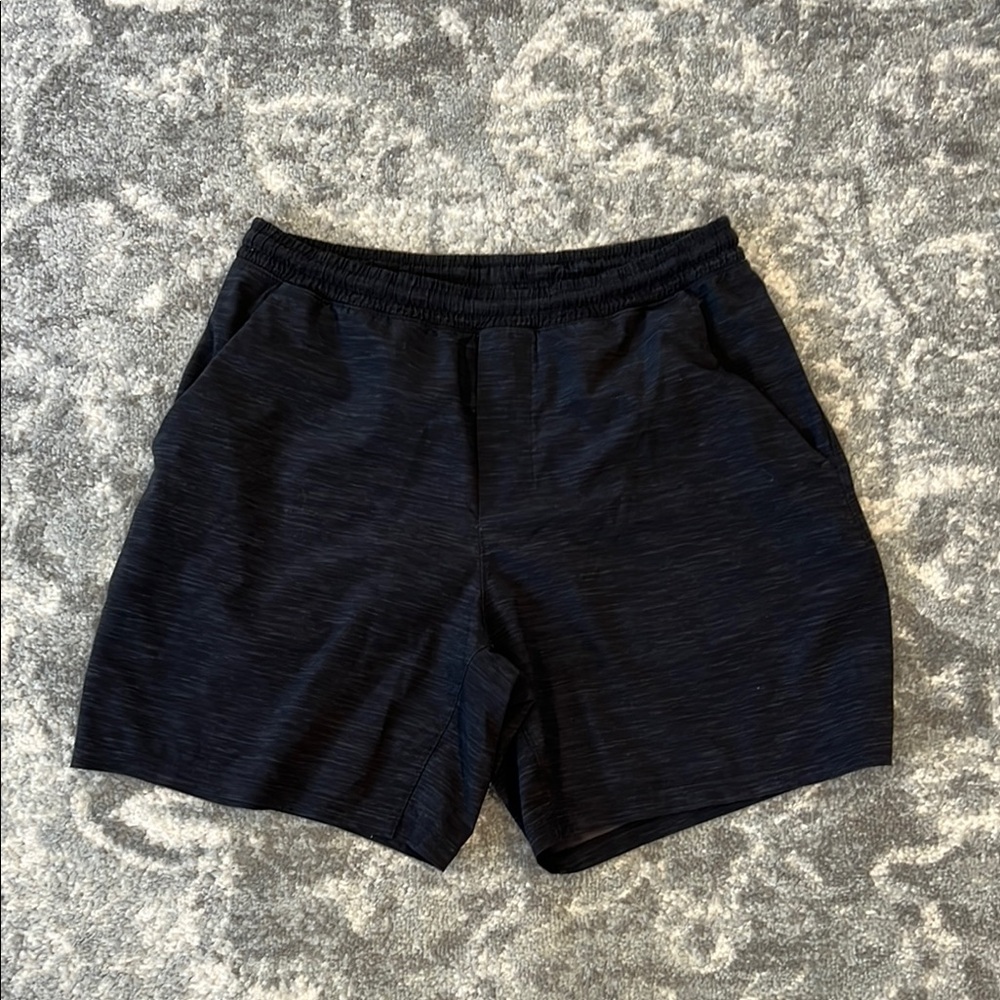 Lululemon pace breaker shorts 7in